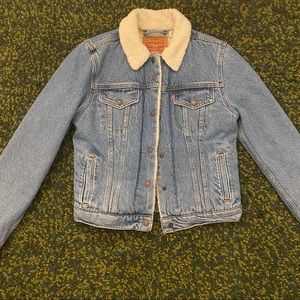 Levi’s Women’s Sherpa Trucker Jacket